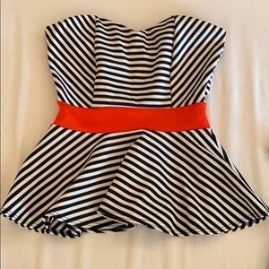 Strapless Striped Blouse with back cutout